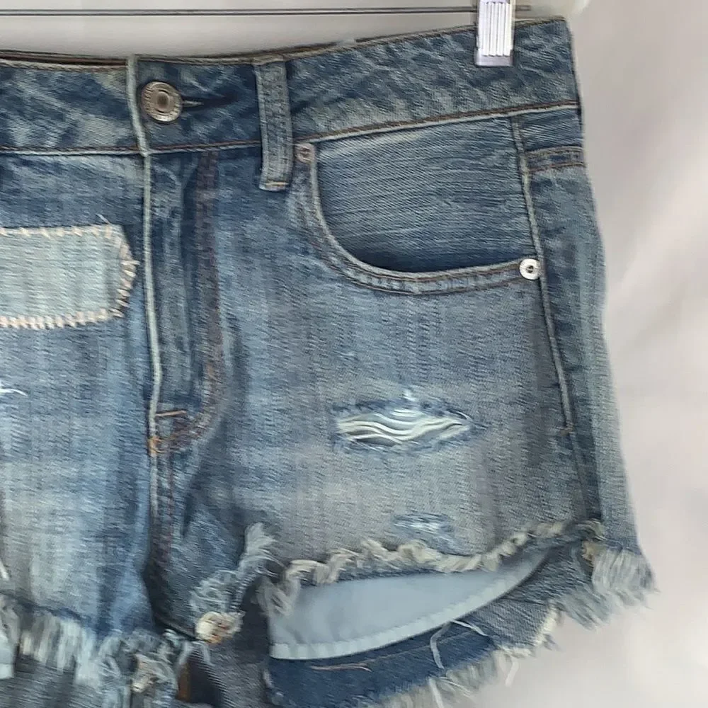 American Eagle high rise shortie denim shorts size 4